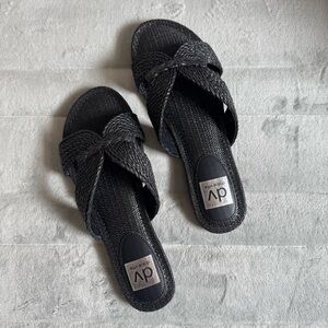 DV by Dolce Vita Black Woven Sandals